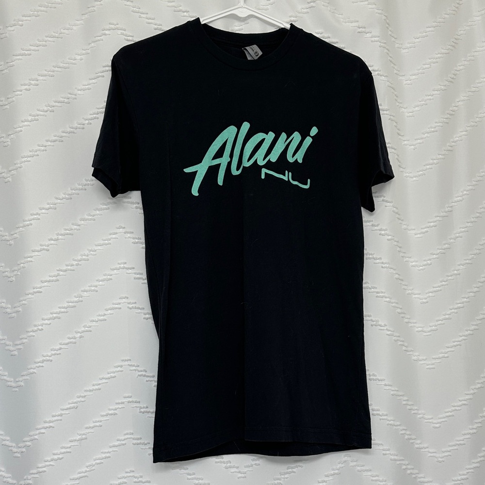 Alani Nu Black Short Sleeve Tee